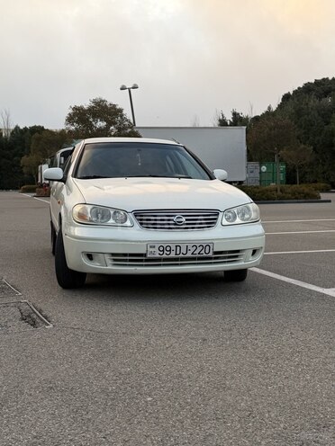 Nissan Sunny 2007, 318,900 km - 1.3 л - Bakı