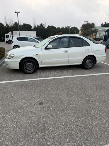Nissan Sunny 2007, 318,900 km - 1.3 л - Bakı