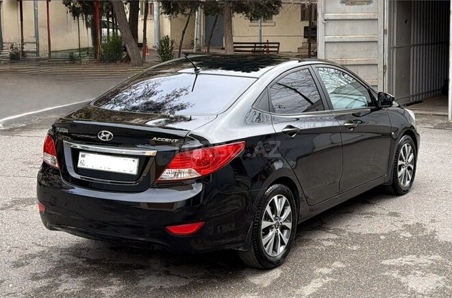 Hyundai Accent 2013, 168,000 km - 1.6 l - Bakı