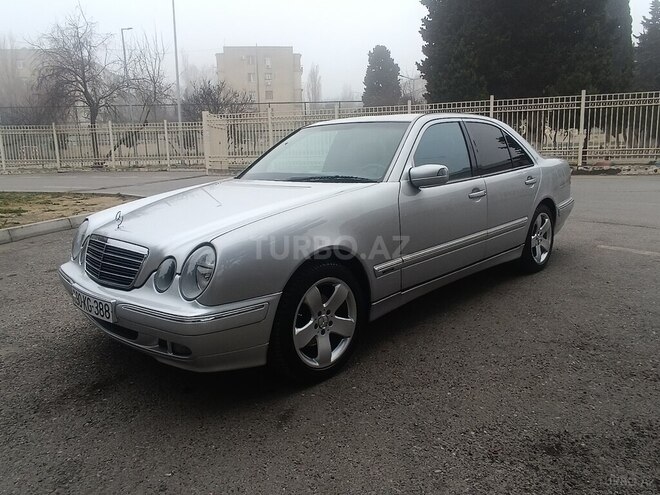 Mercedes E 220 2000, 458,612 km - 2.2 l - Bakı
