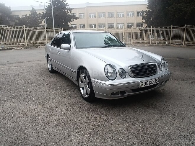 Mercedes E 220 2000, 458,612 km - 2.2 l - Bakı