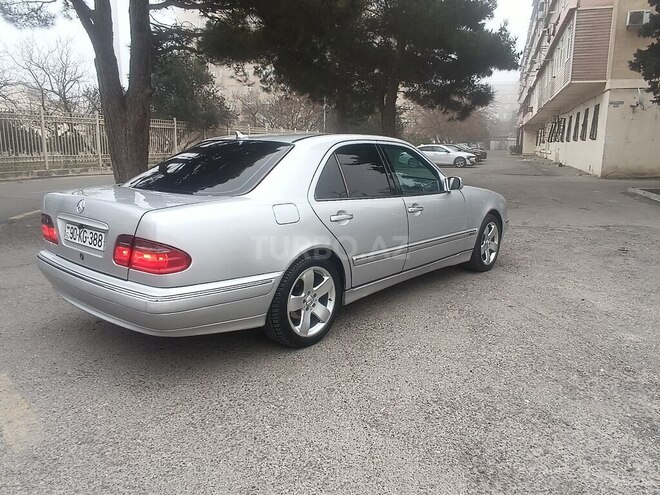 Mercedes E 220 2000, 458,612 km - 2.2 l - Bakı