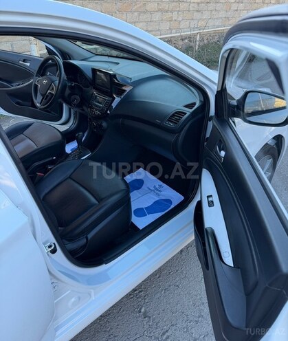 Hyundai Accent 2019, 106,801 km - 1.4 л - Bakı