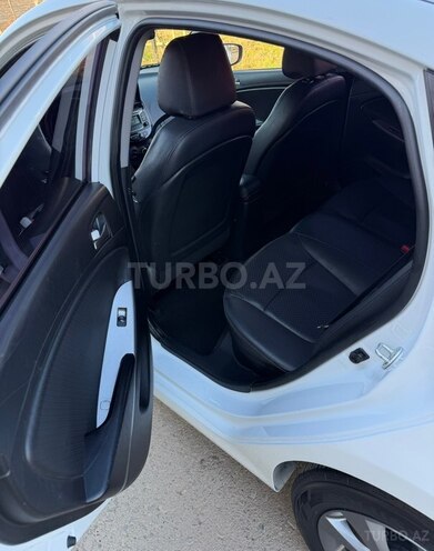 Hyundai Accent 2019, 106,801 km - 1.4 л - Bakı