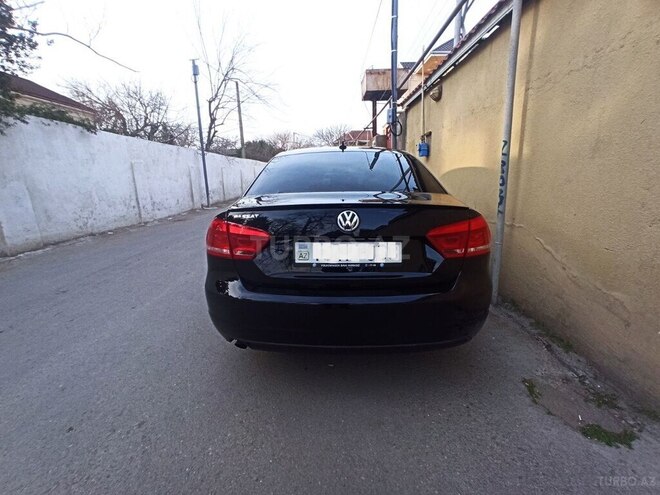 Volkswagen Passat 2013, 190,000 km - 2.5 l - Bakı