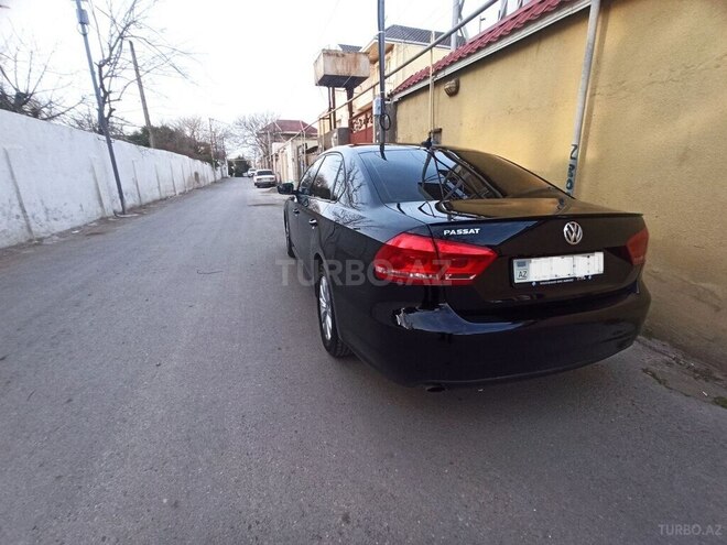 Volkswagen Passat 2013, 190,000 km - 2.5 l - Bakı
