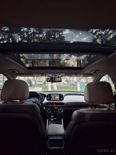 Hyundai Santa Fe-3