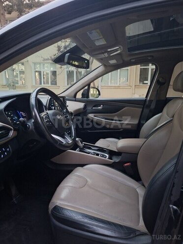 Hyundai Santa Fe-11