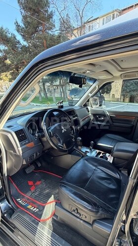 Mitsubishi Pajero 2007, 148,000 km - 3.0 л - Bakı