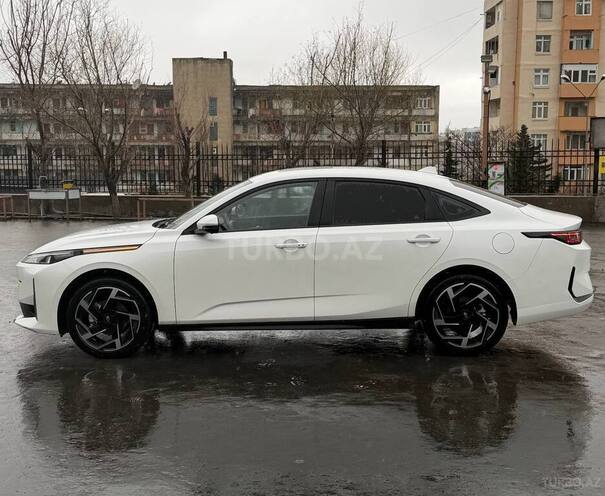 Changan Qiyuan A05 2025, 56,800 km - 1.5 l - Bakı