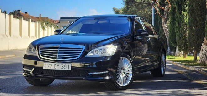 Mercedes S 550 4MATIC 2007, 266,000 km - 5.5 l - Bakı