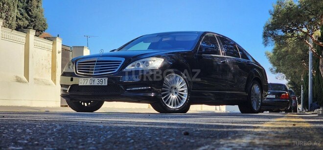 Mercedes S 550 4MATIC 2007, 266,000 km - 5.5 l - Bakı