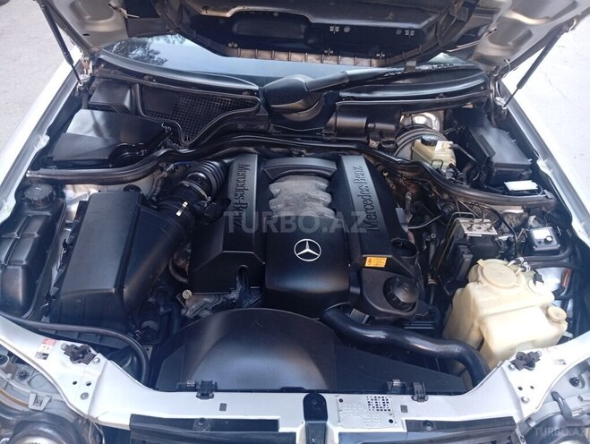 Mercedes E 280 1999, 270,000 km - 2.8 l - Bakı