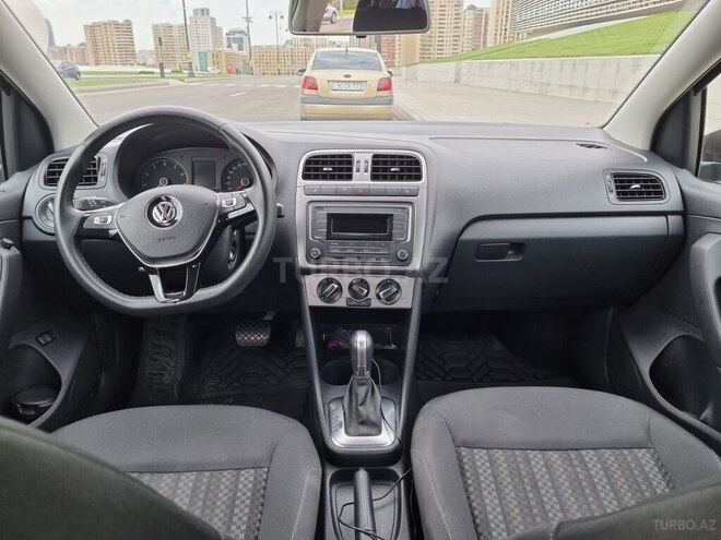 Volkswagen Polo 2019, 186,000 km - 1.6 l - Bakı