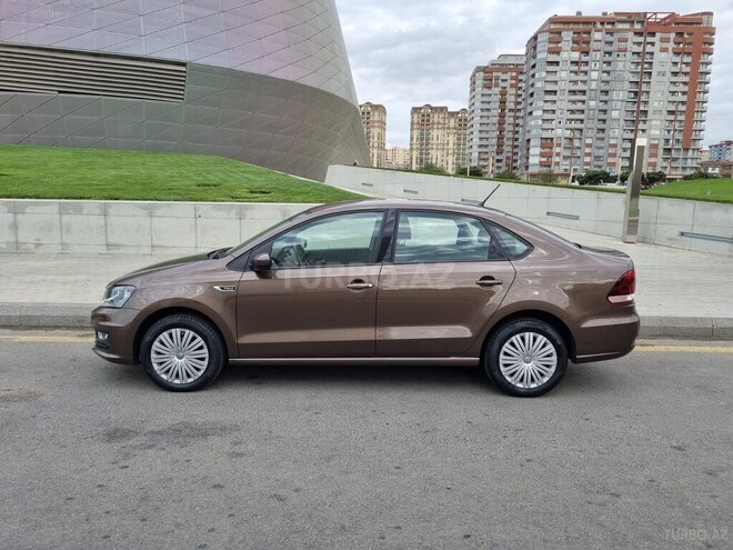 Volkswagen Polo 2019, 186,000 km - 1.6 l - Bakı