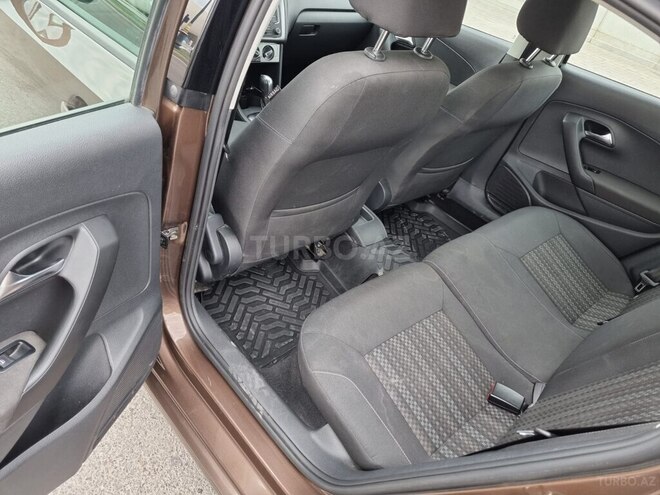 Volkswagen Polo 2019, 186,000 km - 1.6 l - Bakı