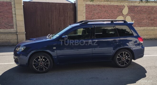 Mitsubishi Airtrek 2002, 280,700 km - 2.0 л - Bərdə