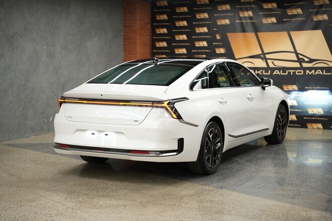 Kia K8-22