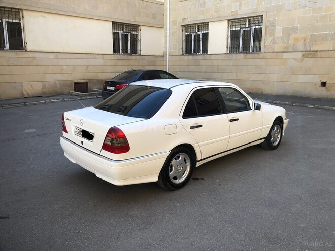 Mercedes C 180 1995, 333,333 km - 1.8 l - Bakı