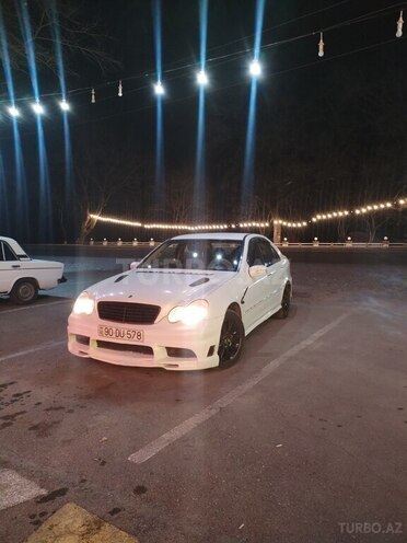 Mercedes C 200 2002, 292,000 km - 2.0 l - Bakı