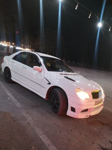Mercedes C 200 2002, 292,000 km - 2.0 l - Bakı