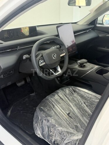 Changan Eado-6