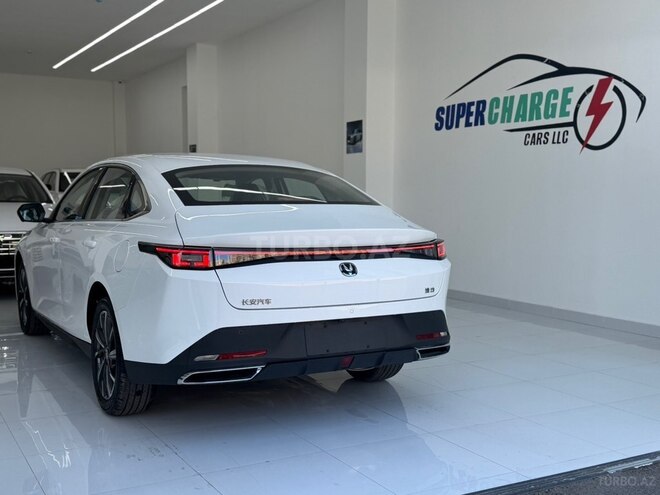 Changan Eado-4