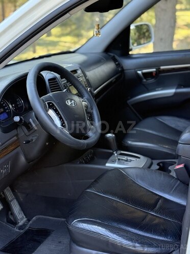 Hyundai Santa Fe 2009, 275,200 km - 2.0 л - Bakı
