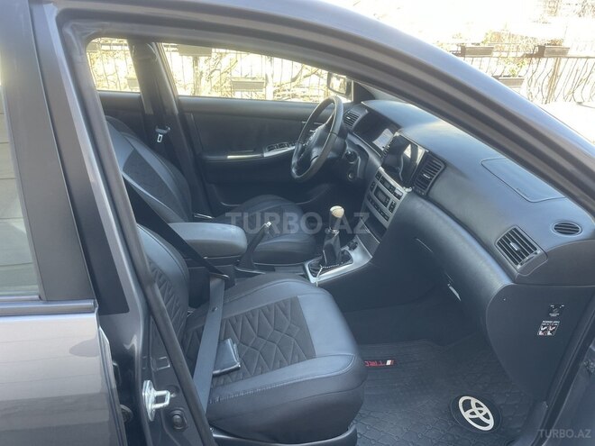 Toyota Corolla 2006, 305,000 km - 1.4 l - Bakı
