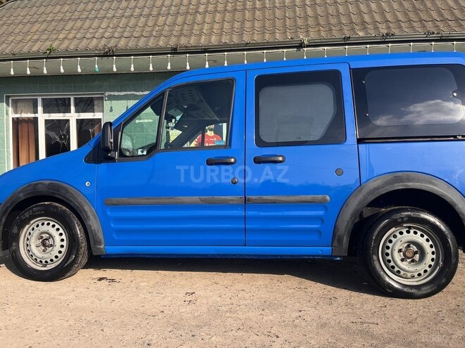 Ford Tourneo Connect-3