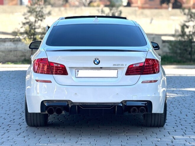 BMW 528 2016, 143,000 km - 2.0 l - Gəncə