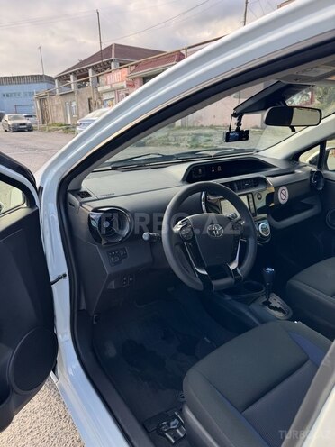 Toyota Aqua 2020, 59,700 km - 1.5 л - Bakı