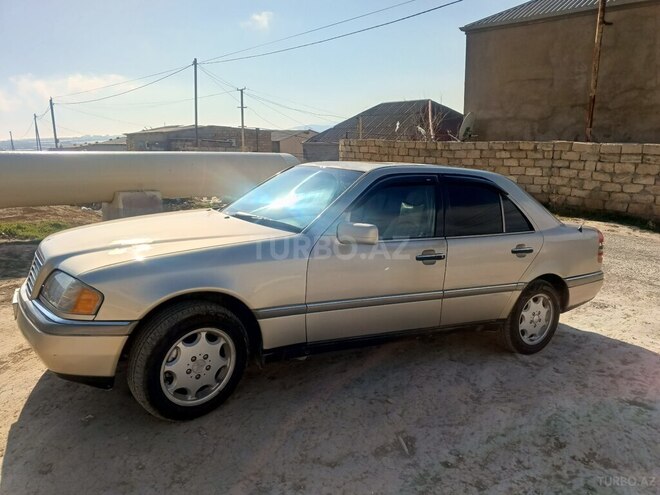 Mercedes C 230 1997, 336,000 km - 2.3 л - Bakı