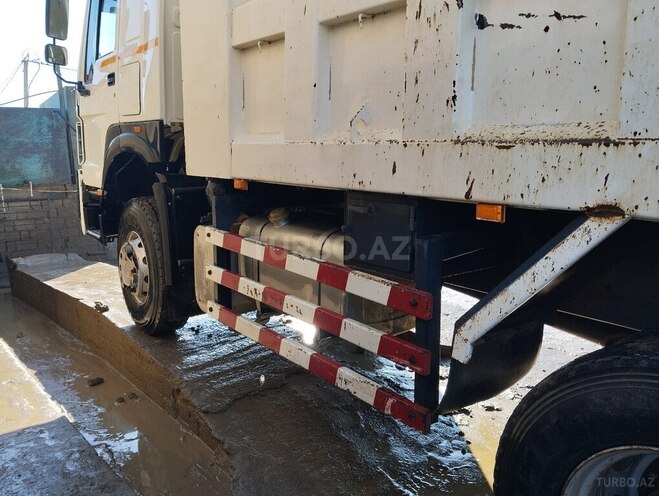 HOWO 371 2012, 124,326 km - 9.5 l - Bakı