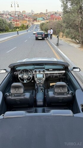 Ford Mustang-10