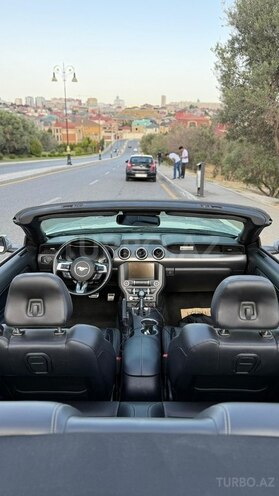 Ford Mustang-11