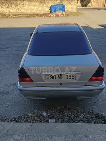 Mercedes C 200 1997, 400,000 km - 2.0 л - Ucar