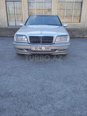 Mercedes C 200 1997, 400,000 km - 2.0 л - Ucar