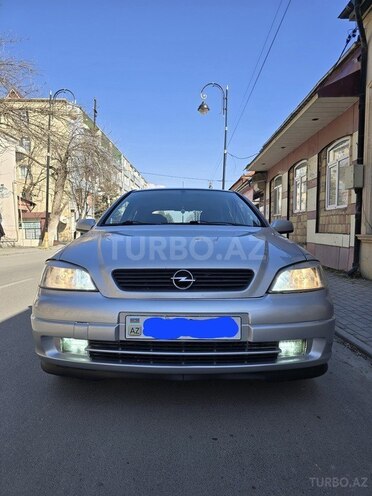 Opel Astra 2000, 285,000 km - 1.6 l - Quba