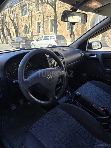Opel Astra 2000, 285,000 km - 1.6 l - Quba