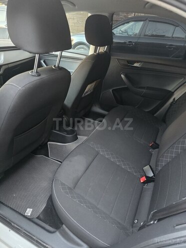 Skoda Rapid 2021, 131,690 km - 1.6 l - Bakı