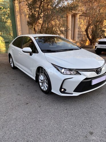Toyota Corolla 2021, 840,000 km - 1.6 l - Bakı