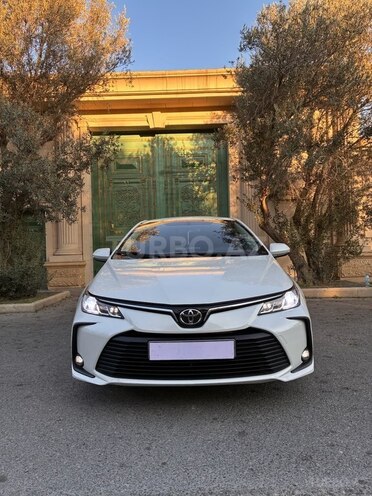 Toyota Corolla 2021, 840,000 km - 1.6 l - Bakı