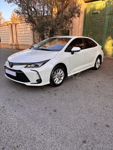Toyota Corolla 2021, 840,000 km - 1.6 l - Bakı