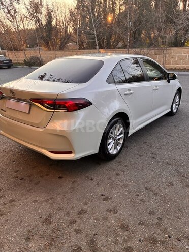 Toyota Corolla 2021, 840,000 km - 1.6 l - Bakı