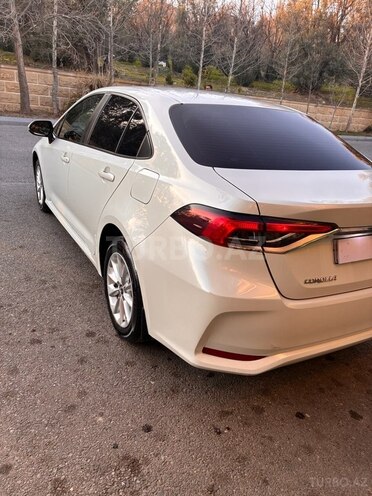 Toyota Corolla 2021, 840,000 km - 1.6 l - Bakı