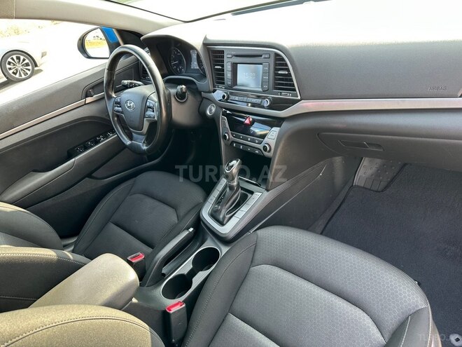 Hyundai Elantra 2017, 65,000 km - 2.0 л - Bakı