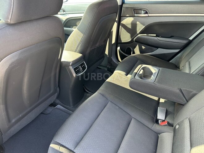 Hyundai Elantra 2017, 65,000 km - 2.0 л - Bakı