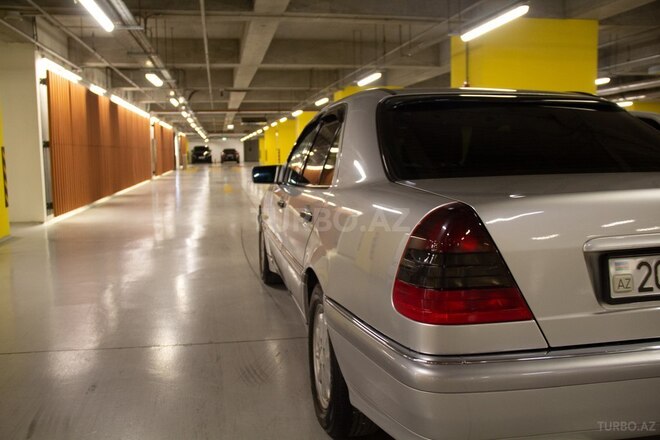 Mercedes C 180 1999, 389,676 km - 1.8 l - Gəncə