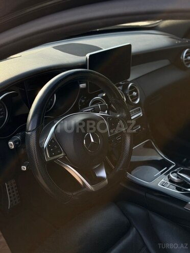 Mercedes C 400 4MATIC-6